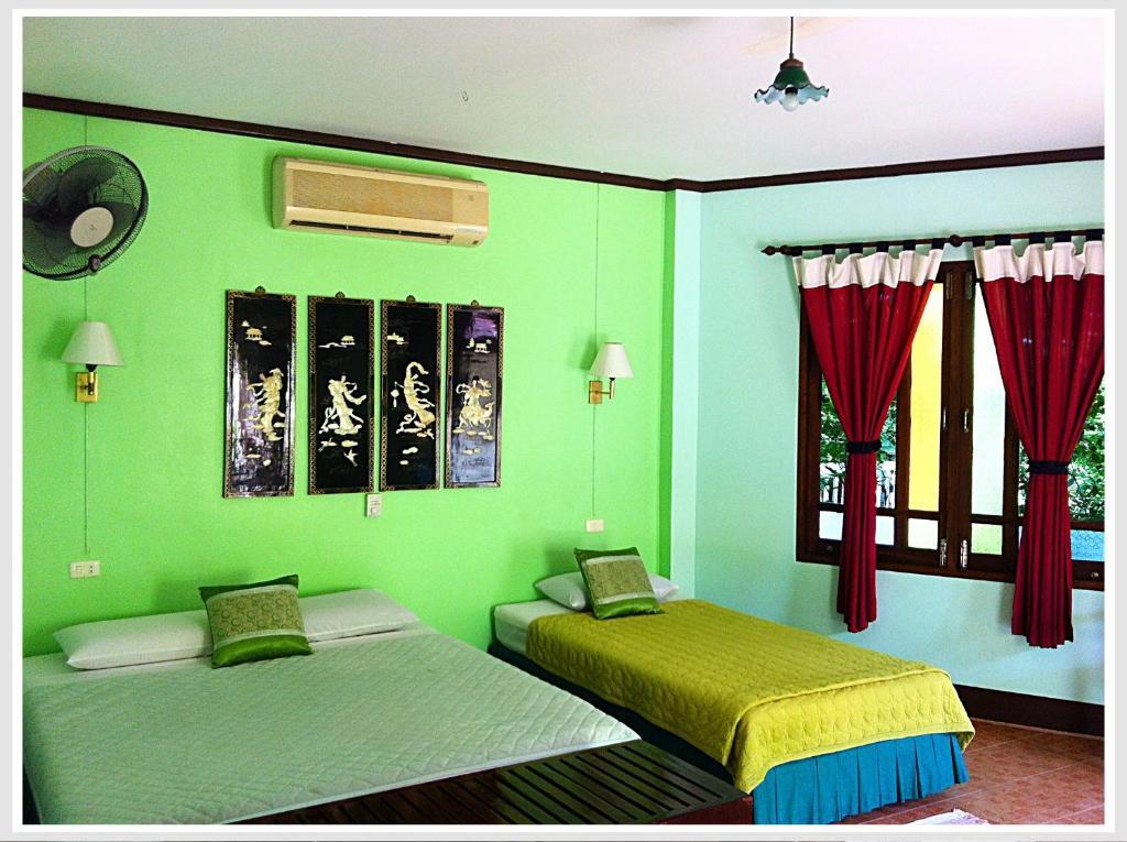 The Emerald Bungalows Resort Крабі Номер фото